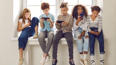 Bild zu Artikel Kinder und Smartphones