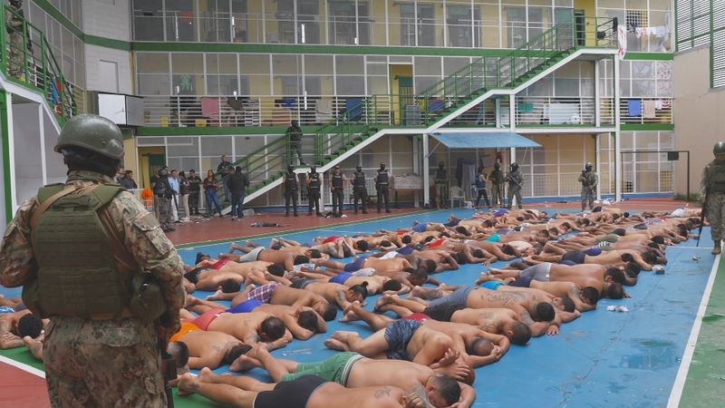 Die Gefängnisse in Ecuador sind überfüllt, Wärter und Verwaltung überfordert.