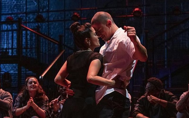 In "Magic Mike's Last Dance" kommt der von Channing Tatum verkörperte Stripper zu seinem letzten großen Auftritt. In einer weiteren Hauptrolle dabei: Salma Hayek.