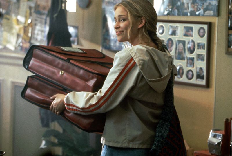 Violet Sanford (Piper Perabo) zieht es mit großen Träumen im Gepäck von der Provinz in die Großstadt New York. Die Kellnerin möchte als Musikerin und Songschreiberin durchstarten. Das Talent dafür hat sie von ihrer verstorbenen Mutter in die Wiege gelegt bekommen. Doch der Erfüllung ihres Traums stehen viele Hindernisse im Weg.