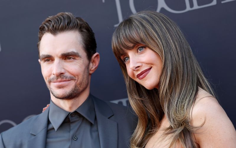 "Der gegenseitige Respekt macht vieles einfacher" sagen Dave Franco und Alison Brie über ihre Beziehung - vor und abseits der Kamera.