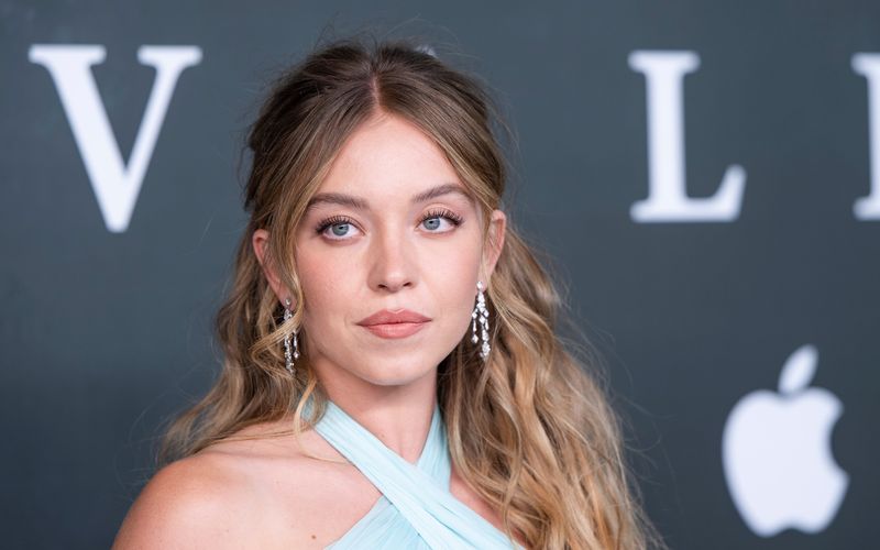 Eine Werbekampagne mit Sydney Sweeney schlägt derzeit hohe Wellen.
