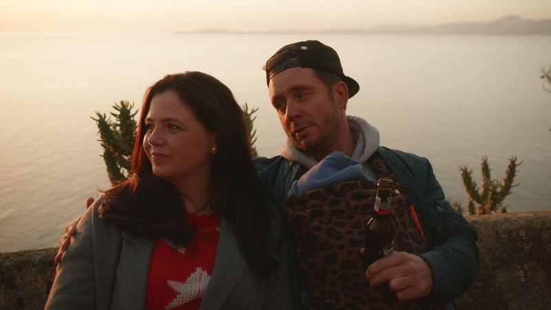"Die Büffels - Zwischen Palmen, Party und Kinderzimmer" startet am 7. August bei Kabel Eins. Dort zeigt sich Lorenz Büffel auch von seiner emotionalen Seite.