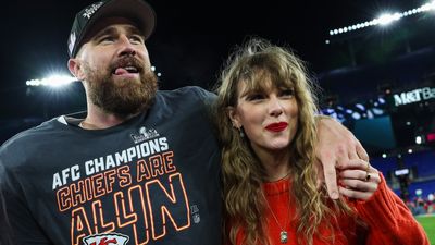 Bild zu Artikel Travis Kelce und Taylor Swift