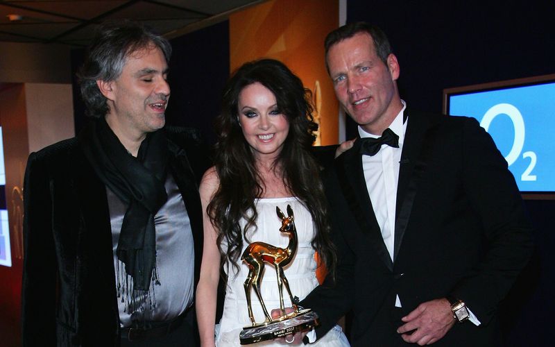 Zusammen mit Andrea Bocelli (links) sang Sarah Brightman "Time To Say Goodbye" für Profiboxer Henry Maske (rechts).