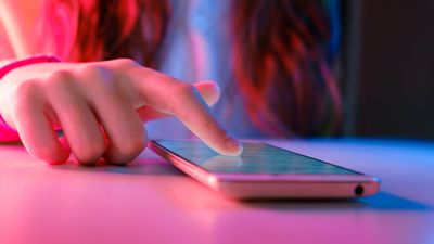 Bild zu Artikel Smartphones und soziale Medien 