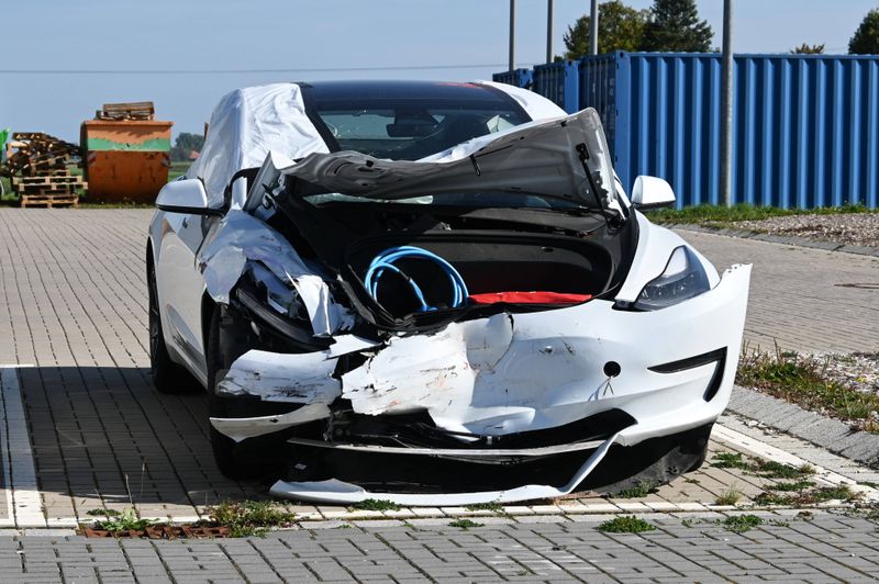 Laut GDV ist es teurer, ein Elektroauto nach einem Unfall reparieren zu lassen, als das bei einem Auto mit Verbrennungsmotor der Fall ist.