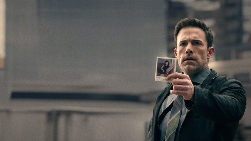 Bereits seit drei Jahren sucht Rourke (Ben Affleck) nach seiner verschollenen Tochter. 