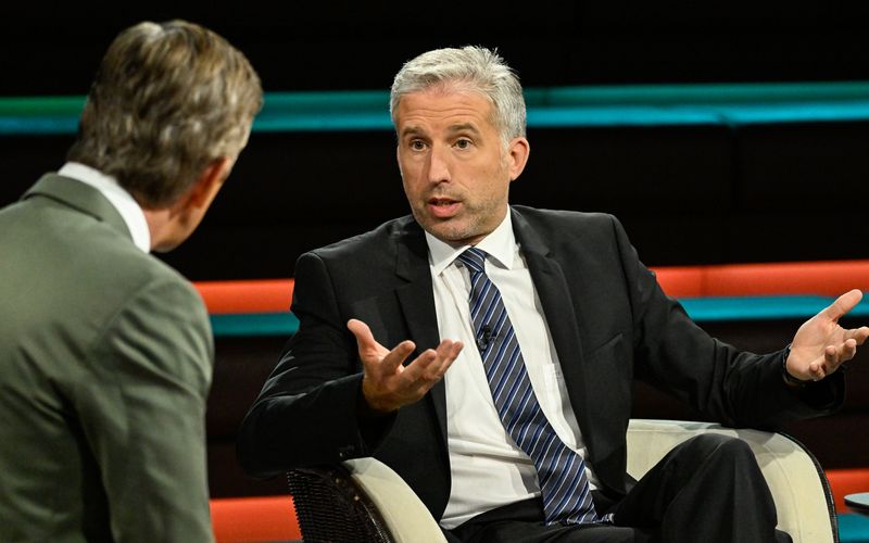 Bei "Markus Lanz" machte Boris Palmer keinen Hehl daraus, warum er zehn Jahre nach "Wir schaffen das!" eine "sehr, sehr kritische" Bilanz ziehen muss.