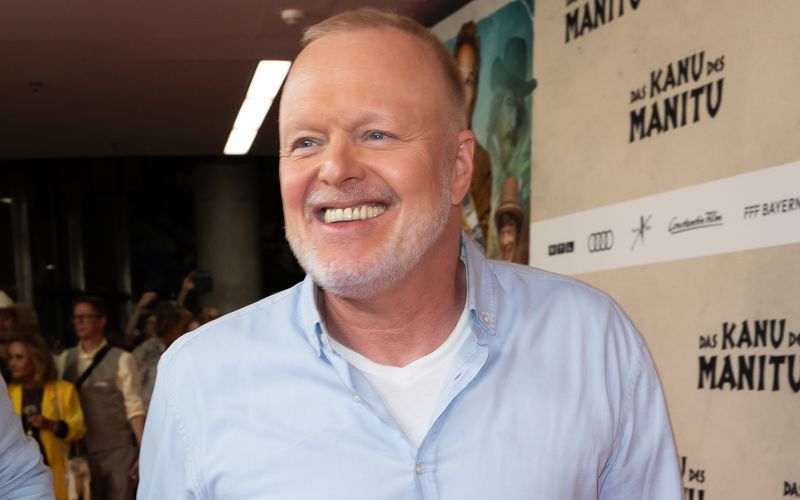 Hätten Sie es gewusst? Stefan Raab hat nicht nur "TV Total" und andere TV-Shows erfunden, sondern auch einen durchaus skurrilen Alltagsgegenstand. Wir zeigen in der Galerie, welche anderen Promis mit ihren Produkt-Ideen überraschten und wem gar posthum noch eine zweite Karriere als Erfinder vergönnt war ...  (Photo by Andreas Rentz/Getty Images for Constantin Film)