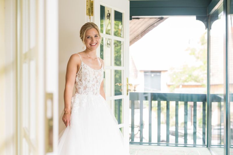 Zwölf Singles wagen in der neuen Staffel von "Hochzeit auf den ersten Blick" das große Experiment. Bleibt die Liebe bestehen oder führt der Weg doch zur Scheidung?