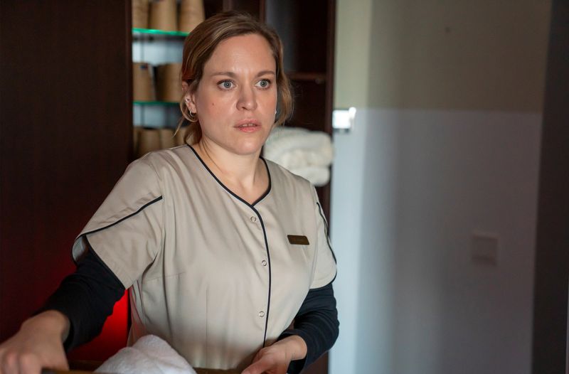 Was verschlägt Mandy (Anne Haug) auf die Insel?
