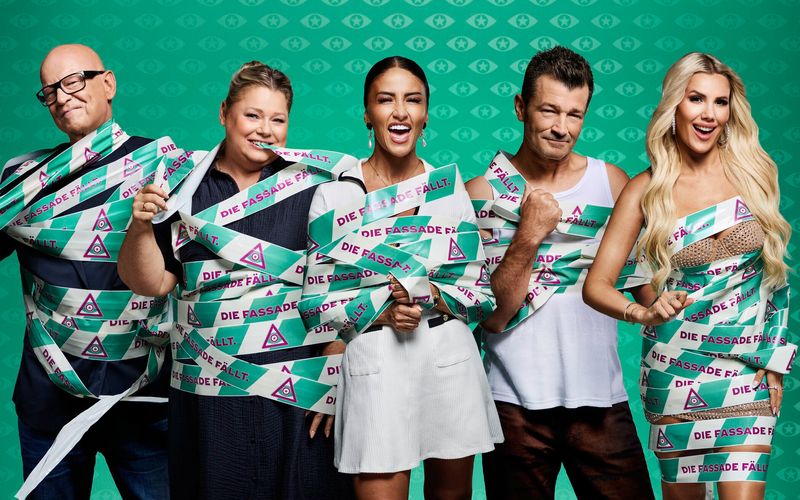 Neben Christina Dimitriou (Mitte) hoffen (von links) Michael Naseband, Karina2you, Achim Petry und Laura Blond, bei "PBB" punkten zu können.