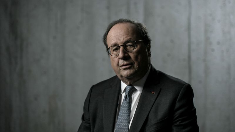 Der damalige französische Ministerpräsident François Hollande habe Sorge vor einer Massenpanik gehabt, erinnert er sich. Dazu kam es glücklicherweise nicht.
