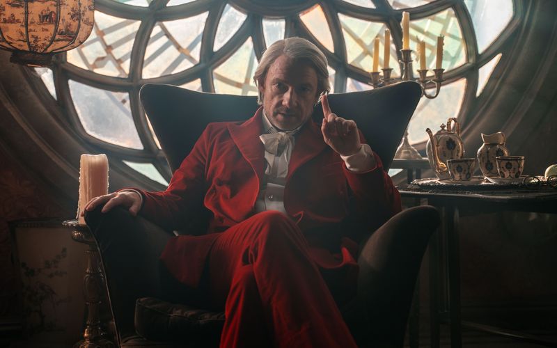 Martin Freeman verkörpert in "Momo" den Hüter der Zeit, Meister Hora.