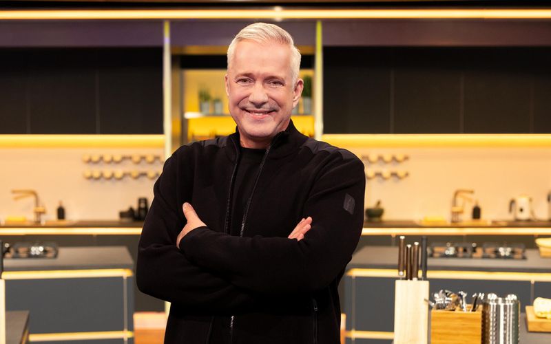 Er gehört zu den bekanntesten TV-Köchen Deutschlands und ist das Urgestein von "The Taste", wo er bislang in allen Staffeln dabei war. Dass er etwas von Kochen versteht, bewies Herrmann auch in Formaten wie "Die Küchenschlacht", "Aufgegabelt" und "Sweet Taste". Aber auch abseits einer TV-Küche hat sich ein Herrmann Renommee verdient.