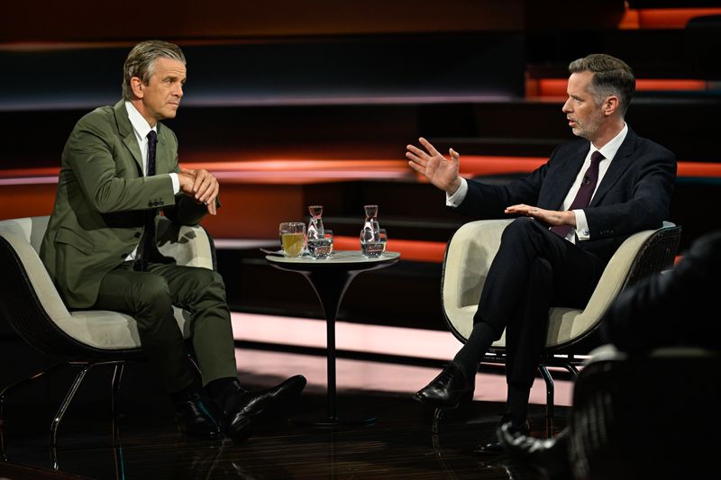 Gastgeber Markus Lanz (links) intervenierte bei den Ausführungen von FDP-Chef Christian Dürr mehrfach energisch.