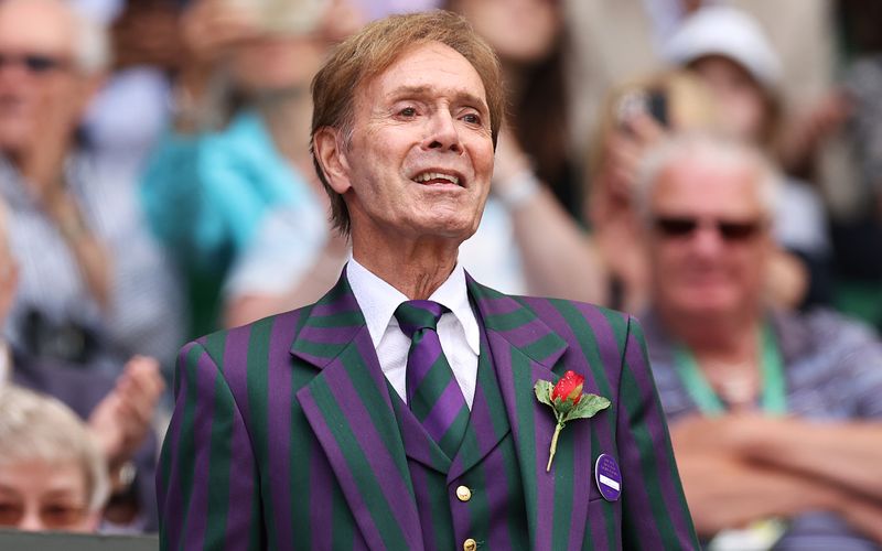 Heute gilt er als Gentleman und darf sich Sir nennen: Cliff Richard wird am 14. Oktober 85 Jahre alt.