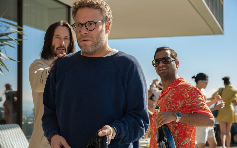 Schutzengel Gabriel (Keanu Reeves, links) möchte Jeff (Seth Rogen, Mitte) und Arj (Aziz Ansari) zu besseren Menschen machen.