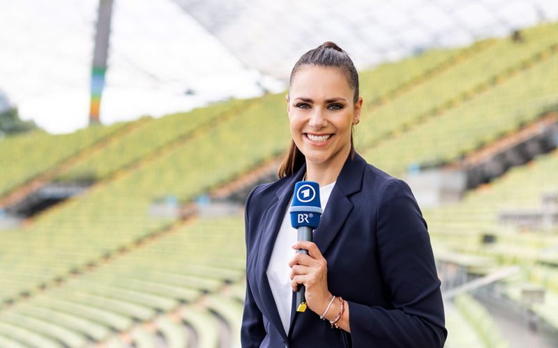 Esther Sedlaczek moderiert am 22. Oktober erstmals den TV- und Streaming-Preis "Blauer Panther".