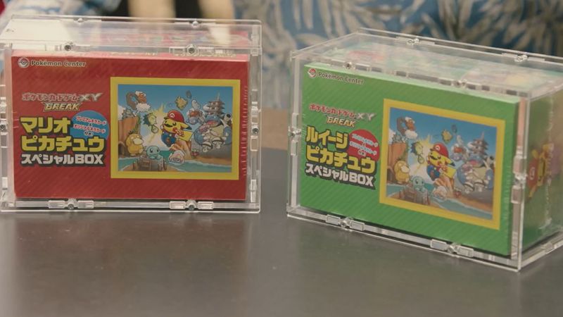 Pokémon-Karten bei "Bares für Rares"? Ein Händler freut sich über die unüblichen Objekte.