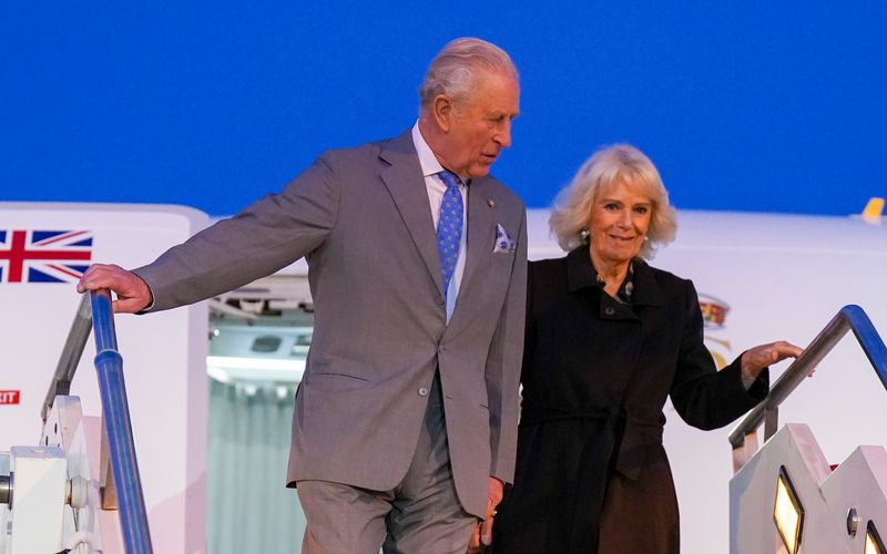 Das englische Köngispaar Charles und Camilla ist unterwegs auf historischer Mission.