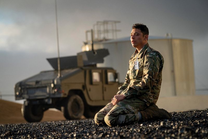 Eine Atomrakete in Richtung Chicago konnte nicht abgefangen werden: Major Daniel Gonzalez (Anthony Ramos) kann in "A House Of Dynamite" nichts mehr tun.