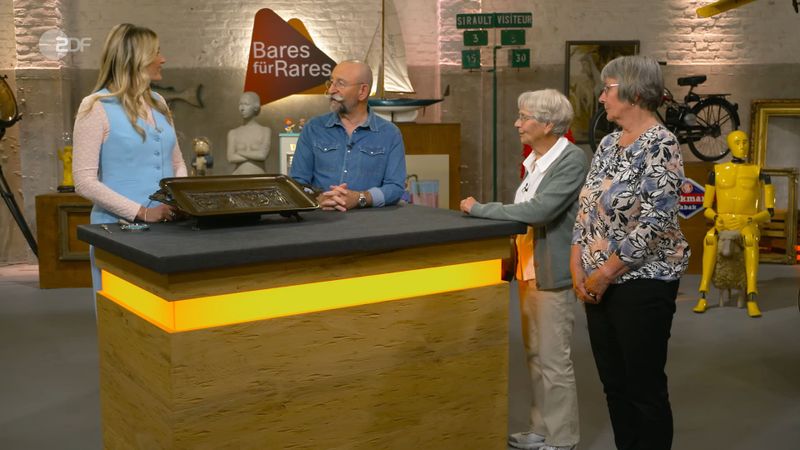 "Oh, das sieht schwer aus", erkannte Horst Lichter gleich auf den ersten Blick, dass es sich hier um ein Schau-Tablett handeln musste. "Das ist ein Ding, du! Mein lieber Scholli!"
