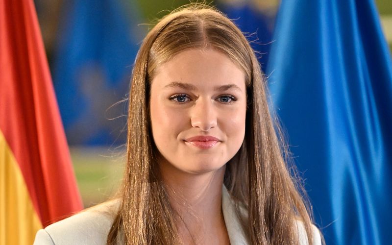 Aller Voraussicht nach wird sie eines Tages Königin con Spanien: Prinzessin Leonor feiert am 31. Oktober ihren 20. Geburtstag. In der Galerie zeigen wir die aktuellen Herrscherinnen und Herscher der europäischen Königshäuser und Adelsgeschlechte sowie deren Nachfolgerinnen und Nachfolger. 