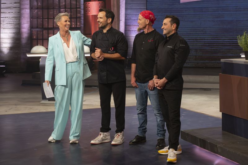 Sonja Zietlow moderiert nicht nur "Hensslers Dreamteam" (VOX), sondern bekanntlicher Weise auch das RTL-Dschungelcamp. Da könnte ihr jetzt ein ziemlicher Coup gelungen sein. Servieren Steffen Henssler und Frank Rosin demnächst in Australien Bohnen und Reis?