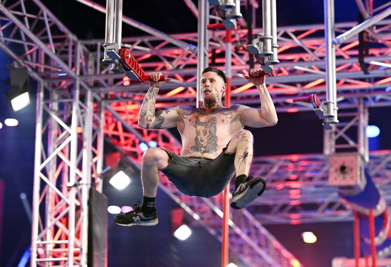 Grandiose Abschiedsvorstellung: Ninja-Urgestein Marvin Mitterhuber bewältigte ein letztes Mal den Vorrunden-Parcours. Direkt nach dem Buzzern erklärte er: "Das war's, ich beende meine Ninja-Karriere." Da war nicht nur Frank Buschmann geschockt.