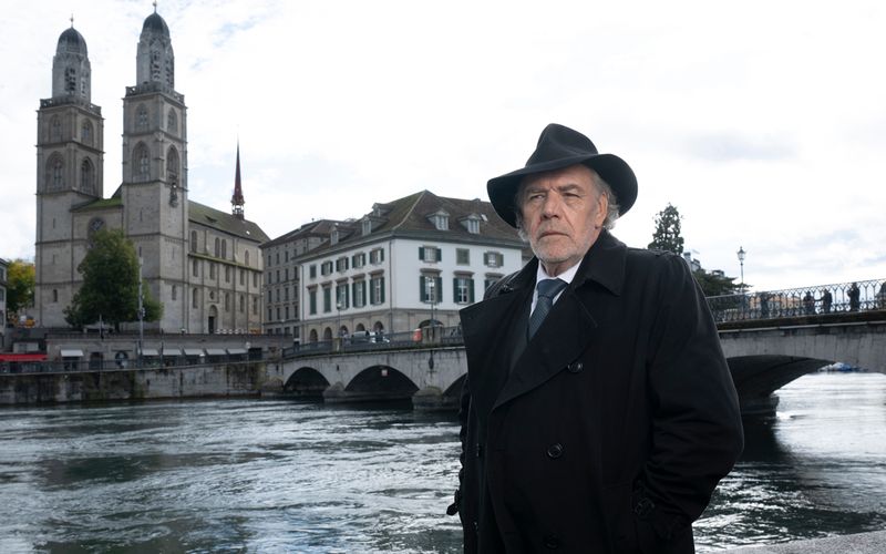 Im 24. "Zürich-Krimi" setzt sich Anwalt Thomas Borchert (Christian Kohlund) mit einem dunklen Kapitel der SChweizer Geschichte auseinander.