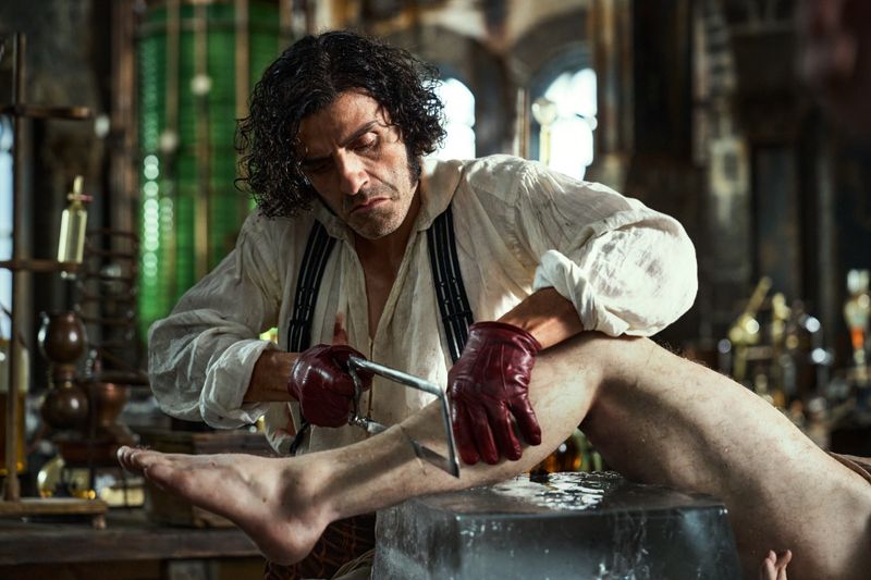 Victor Frankenstein (Oscar Isaac) will dem Tod eins auswischen.