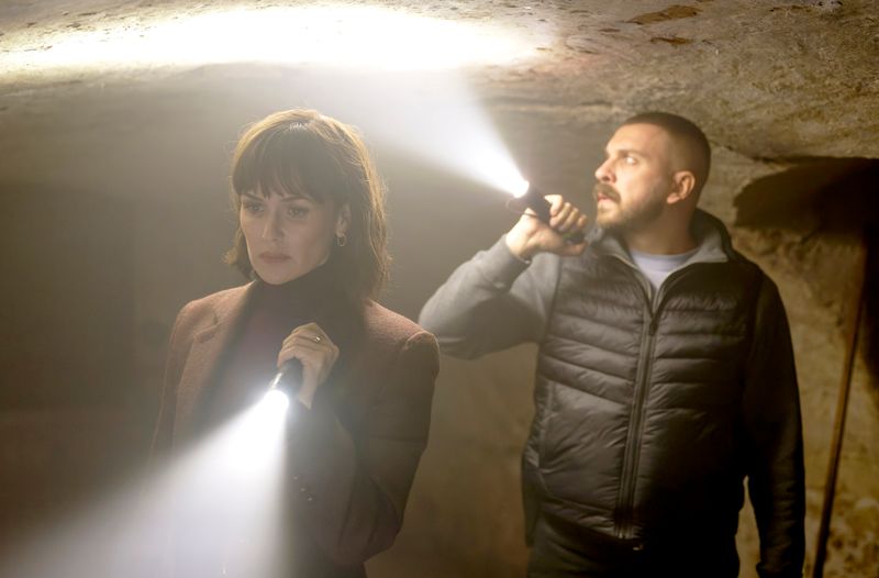 Auf "Dunkelheit" folgt "Licht": Maryam Azadi (Melika Foroutan) und Hamza Kulina (Edin Hasanovic) arbeiten zum zweiten Mal als "Tatort"-Ermittler in Frankfurt. Diesmal geht es um ein lange vermisstes Kind, dessen Mutter die  Hoffnung nicht aufgeben will.