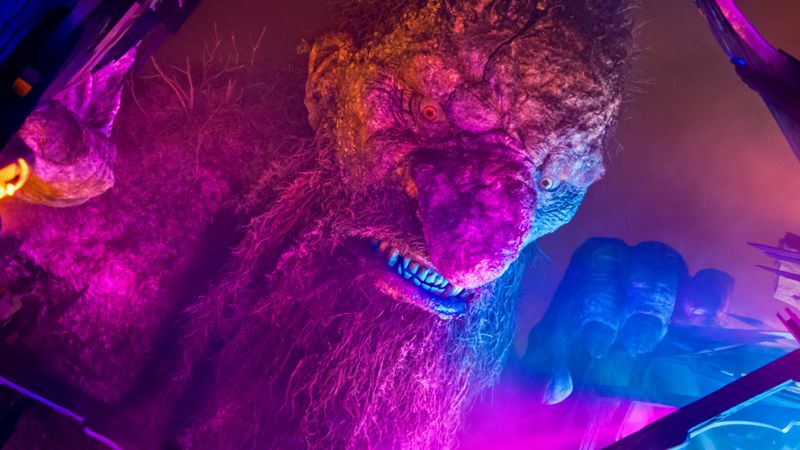 2022 avancierte das Fantasy-Spektakel "Troll" zum meist-gesehenen, nicht-englischsprachigen Netflix-Film überhaupt. In der Fortsetzung "Troll 2" (ab 1. Dezember) bekommen es Kristoffer (Mads Sjøgård Pettersen), Andreas (Kim Falck) und Nora (Ine Marie Wilmann) mit gleich zwei gewaltigen Ungetümen aus den Tiefen der norwegischen Berge zu tun.