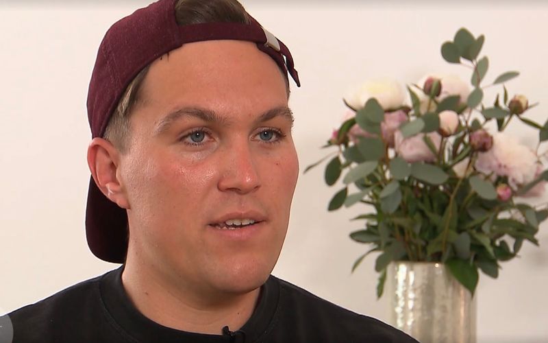 Gastronomensohn und Wein-Fachmann Pascal gratuliert an seinem "Dinner"-Abend auch seinem Papa zum Geburtstag.