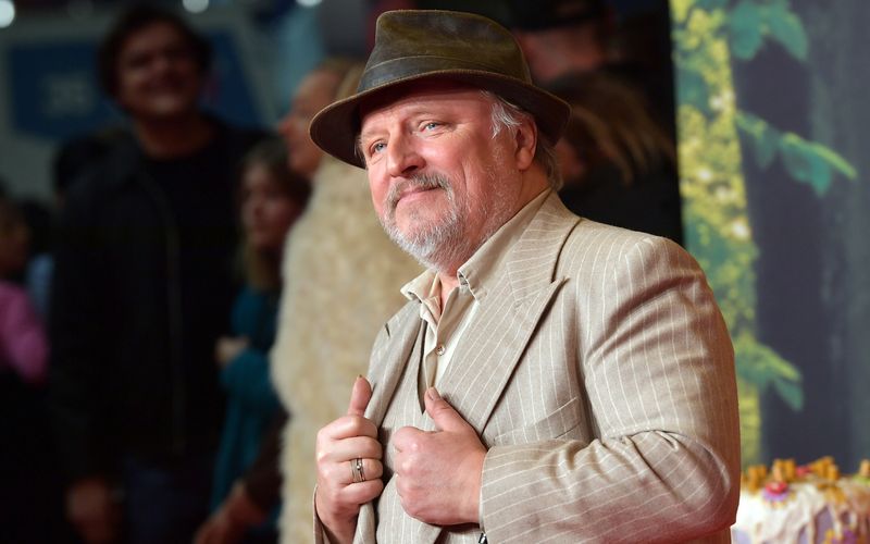 Er sei damals "fast gestorben": Im ARD-Magazin "Brisant" erzählte "Tatort"-Star Axel Prahl von einem einschneidenden Erlebnis aus seiner Kindheit.