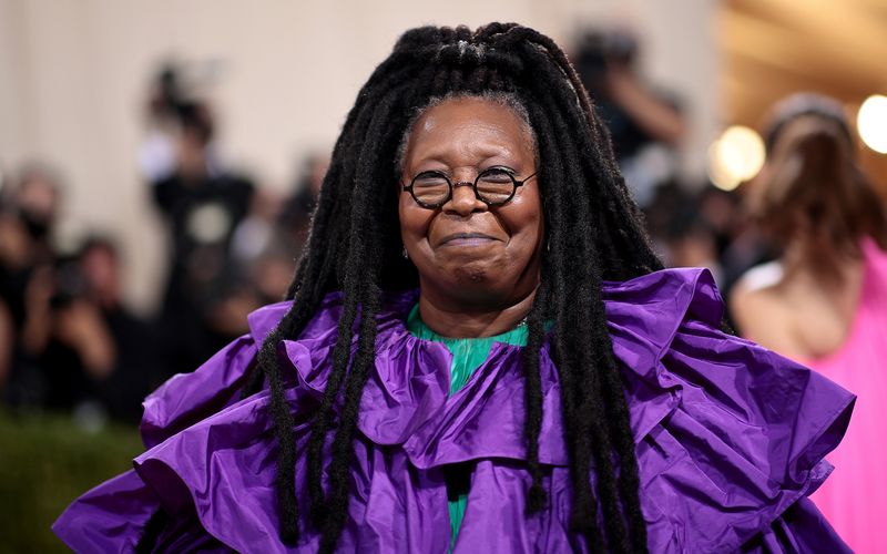 Seit den 1980er-Jahren gehört Whoopi Goldberg zu den erfolgreichsten Schauspielern Hollywoods. Die Anfänge ihrer  Karriere liegen bemerkenswerterweise jedoch in der ehemaligen DDR.