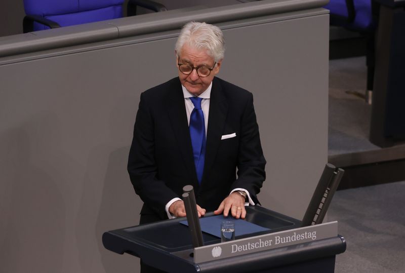 Marcel Reif bei seiner Rede im Bundestag 2024: "Ich dachte nicht eine Sekunde daran, ob Frau Baerbock weinen könnte."
