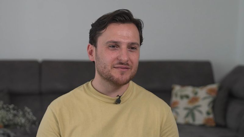 Visar (33) hat eine Autoreparatur-Firma: "Ich bin Dellendrücker"