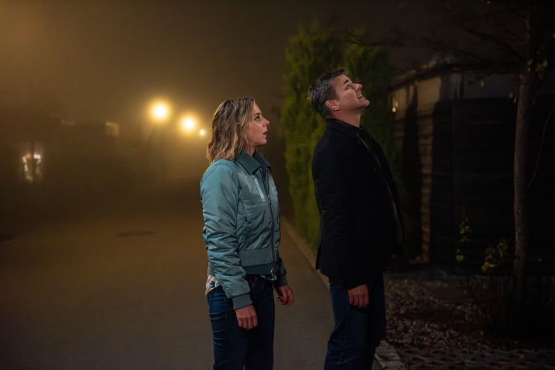 Angelika Flierl (Bernadette Heerwagen) und Harald Neuhauser (Marcus Mittermeier) müssen im neuen "München Mord"-Film einen rätselhaften Fall lösen.
