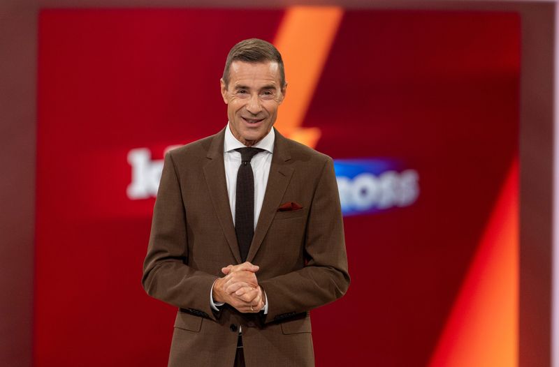 Kai Pflaume freut sich, dass er einen Stargast begüßen kann, der sich zuletzt rar gemacht hat.