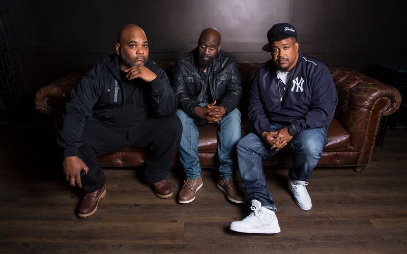 Vincent Mason (links) und Kelvin Mercer (Mitte) machen nach dem Tod von David Jude Jolicoeur (im Bild, rechts) trotzdem weiter mit De La Soul.