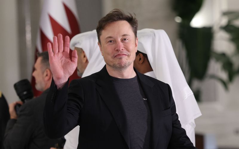 Brillant, lustig und fit: So jedenfalls beschreibt der firmeneigene KI-Bot Grok den Milliardär Elon Musk.
