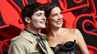 Bild zu Artikel Noah Schnapp und Millie Bobby Brown