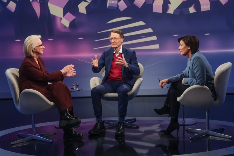 Karl Lauterbach und Wirtschaftswissenschaftlerin  Monika Schnitzer waren am Mittwochabend bei "maischberger" zu Gast.