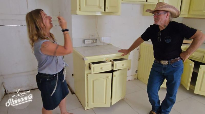 In ihrer zukünftigen Küche ging es zwischen Konny und Manu Reimann hoch her.