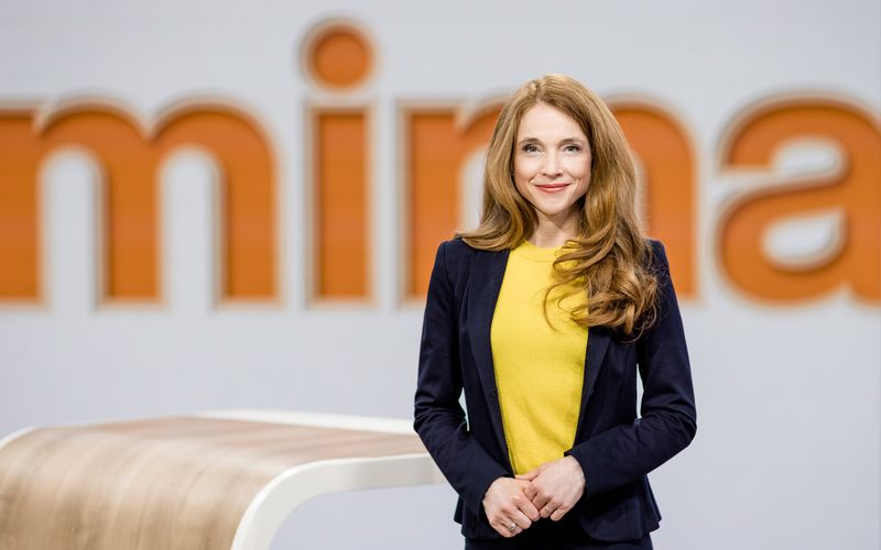 Miriam Meinhardt moderiert das ZDF-"Mittagsmagazin" - ab sofort schon ab 12 Uhr.