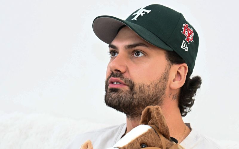 Nach einigen Fehltritten in der Vergangenheit will es Jimi Blue Ochsenknecht nun besser machen - seiner Tochter zuliebe.