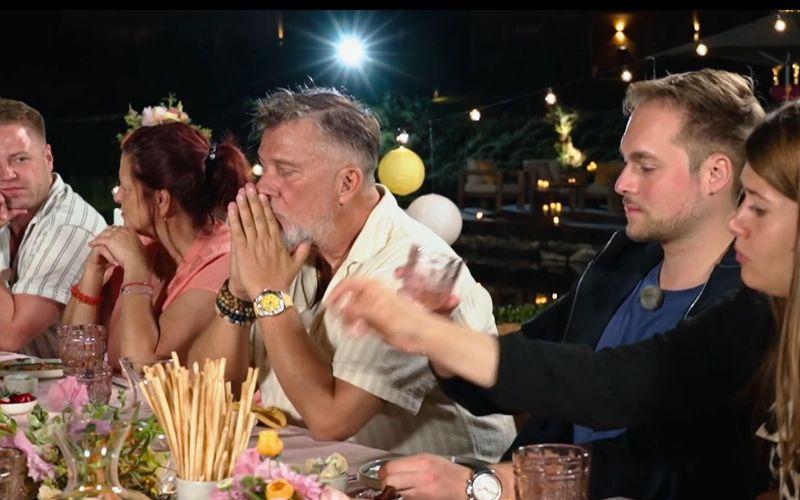 Frank (ver)zweifelt immer mehr (Mitte).